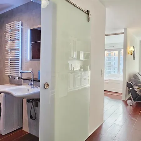 Balticus C22 Dla 6 Osob Z Balkonem Przy Plazy *